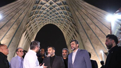 The Azadi Tower Hosts the "Fine Art" Photography Exhibition