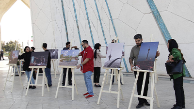برگزاری مراسم اختتامیه نمایشگاه عکس «طهران تا تهران» در برج آزادی