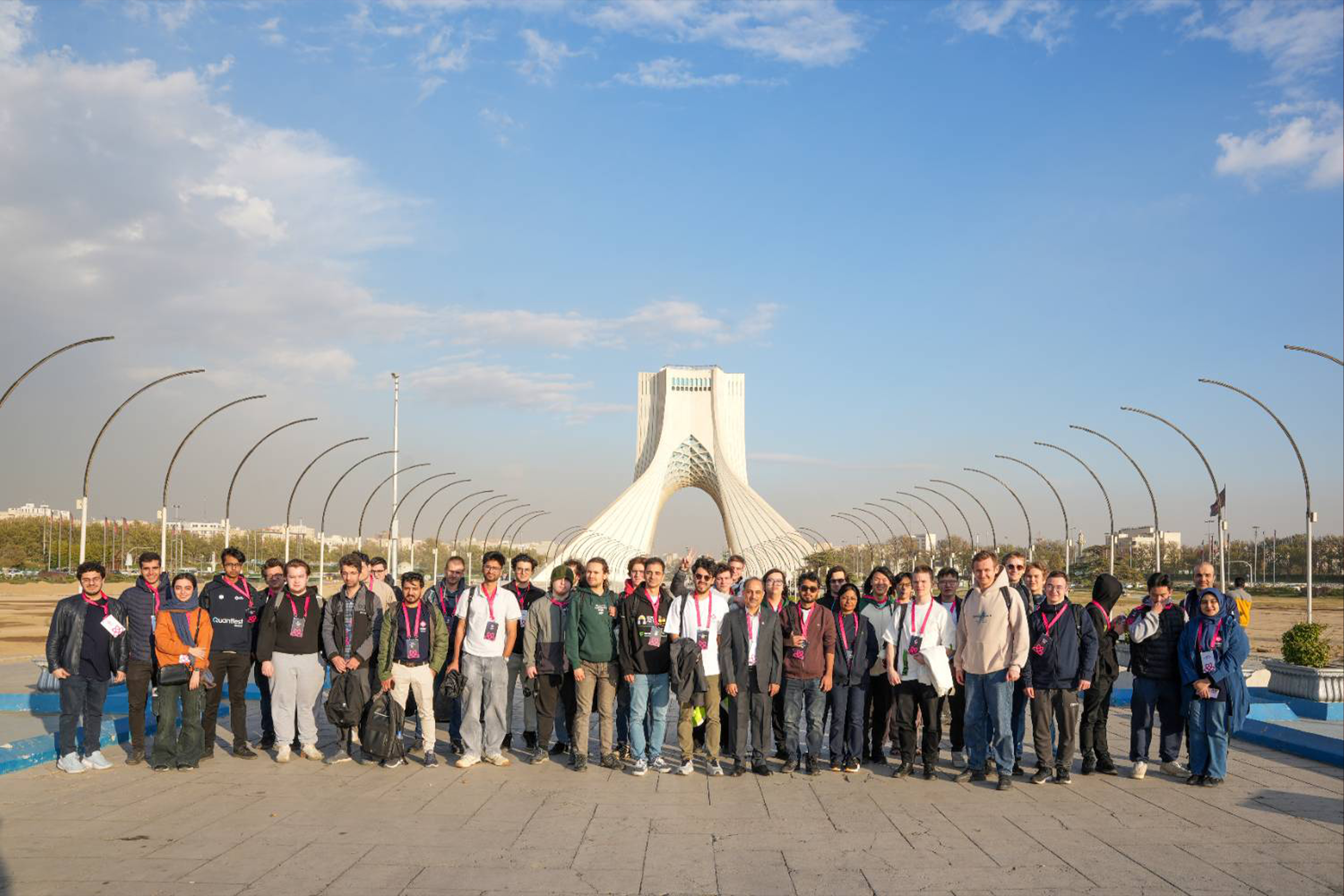 برج آزادی میزبان شرکت‌کنندگان فینال بزرگ‌ترین رقابت هوش مصنوعی جهان