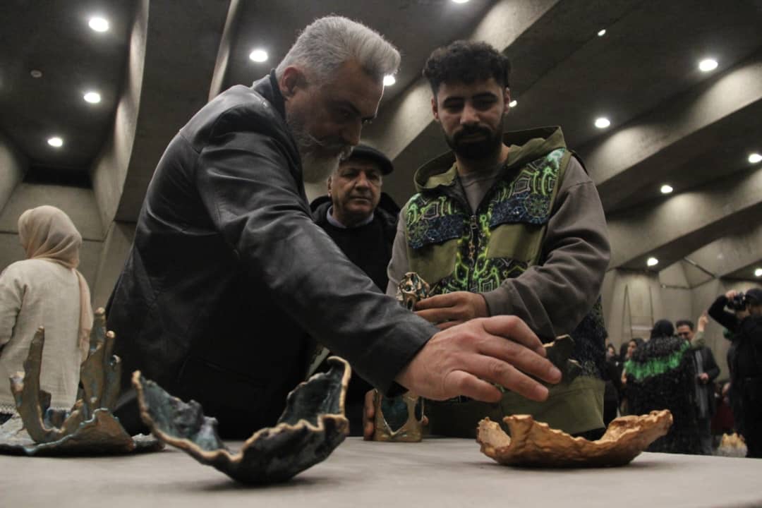 افتتاح نمایشگاه هنرهای بازیافتی با عنوان "زباله&zwnj;های دوست داشتنی"